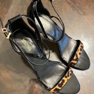 MICHAEL KORS cheetah heels! Size 8.5